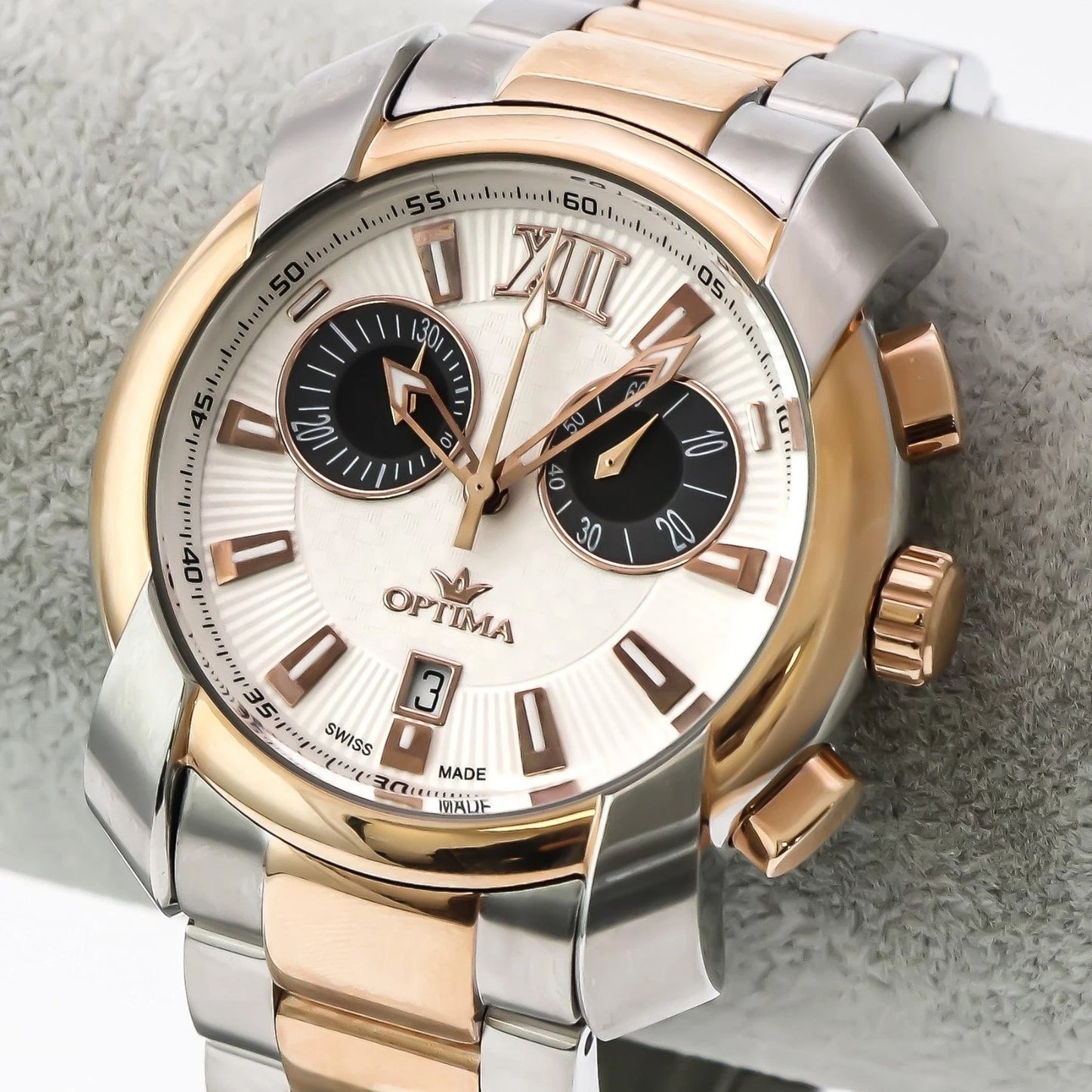 Optima • Swiss Chronograph Watch • Stainless Steel • Quartz • 43mm • OSC275