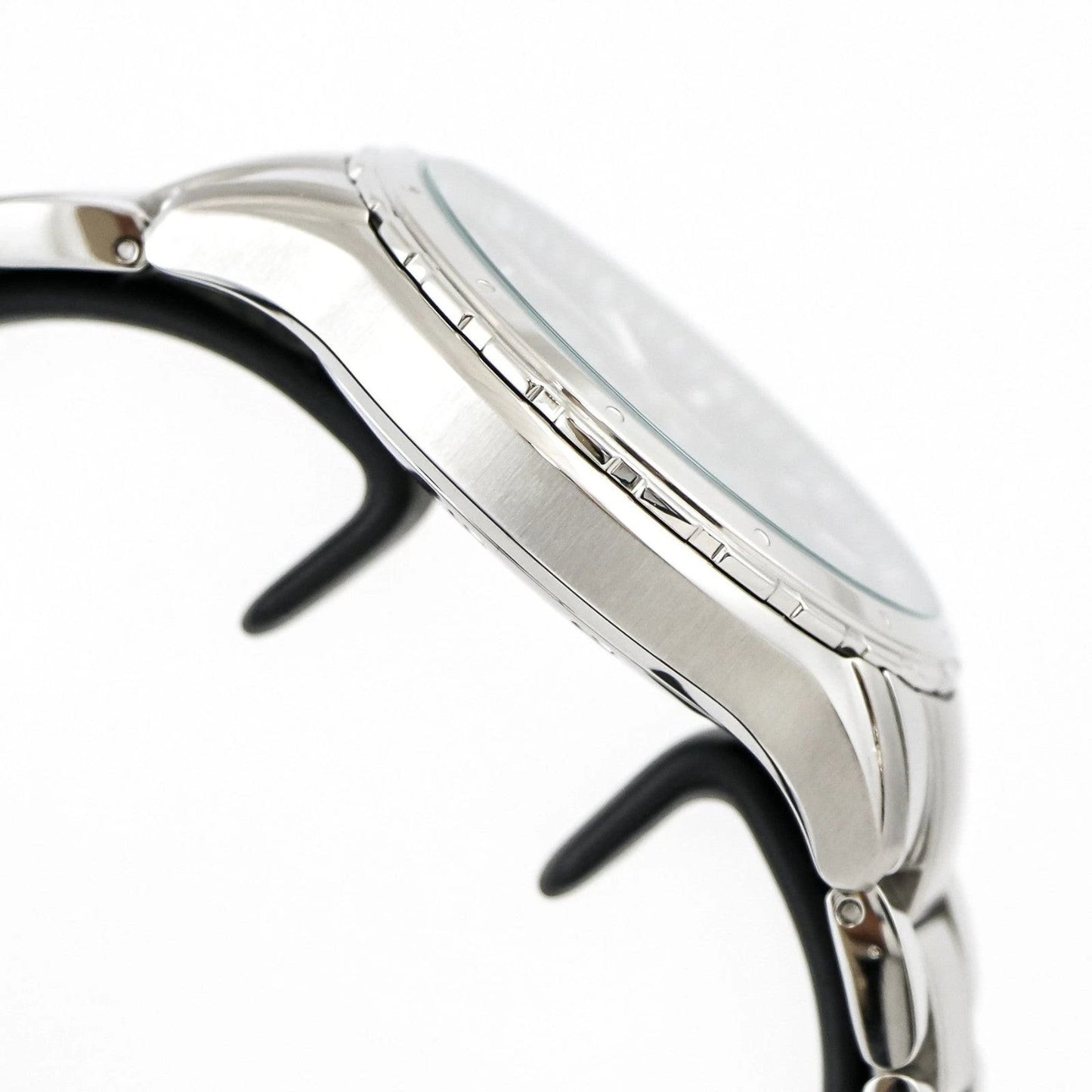 Optima • Swiss Chronograph Watch • Stainless Steel • 44.5mm • Quartz• 5ATM