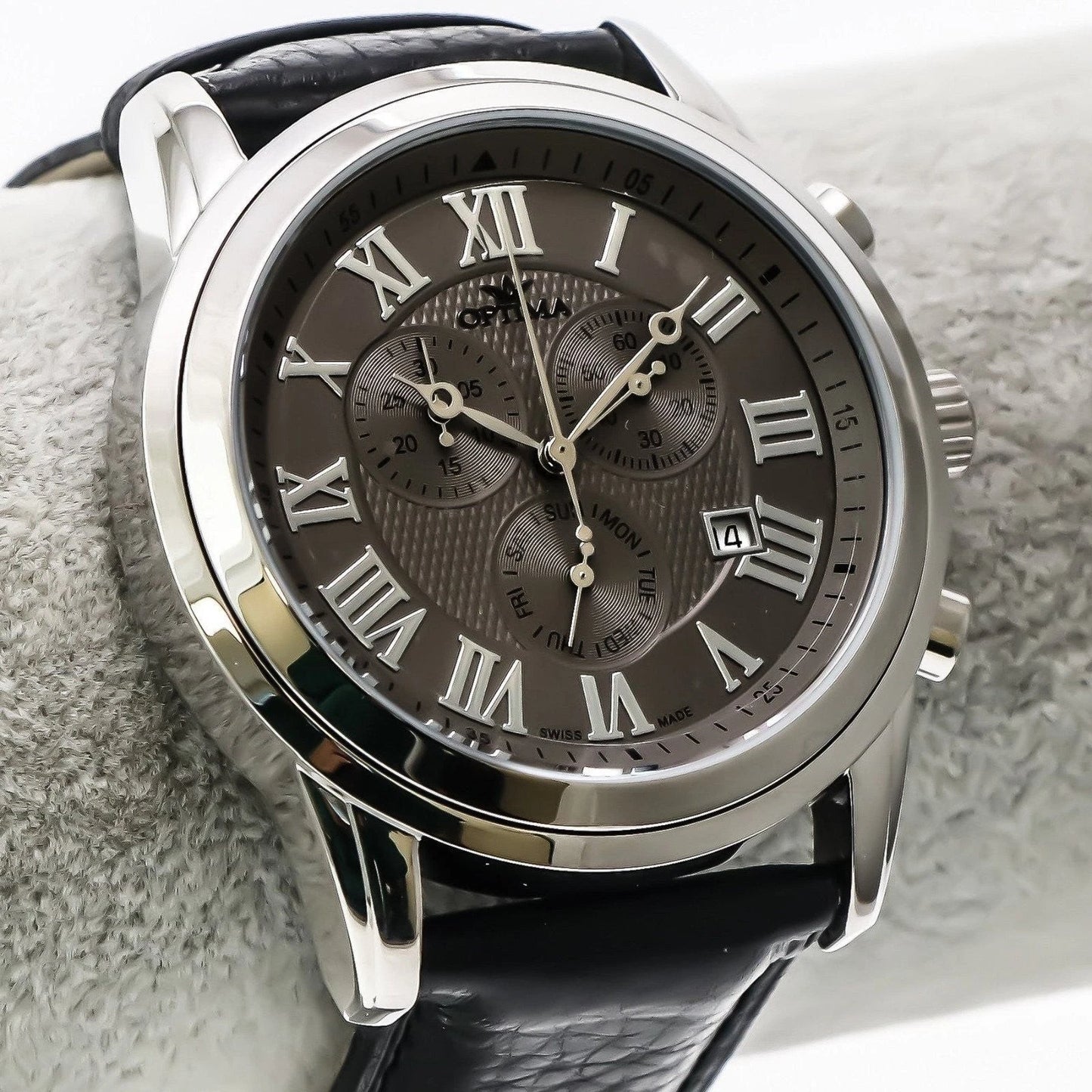 Optima • Swiss Watch • Stainless Steel • 44mm • Quartz • 5ATM • OSC334