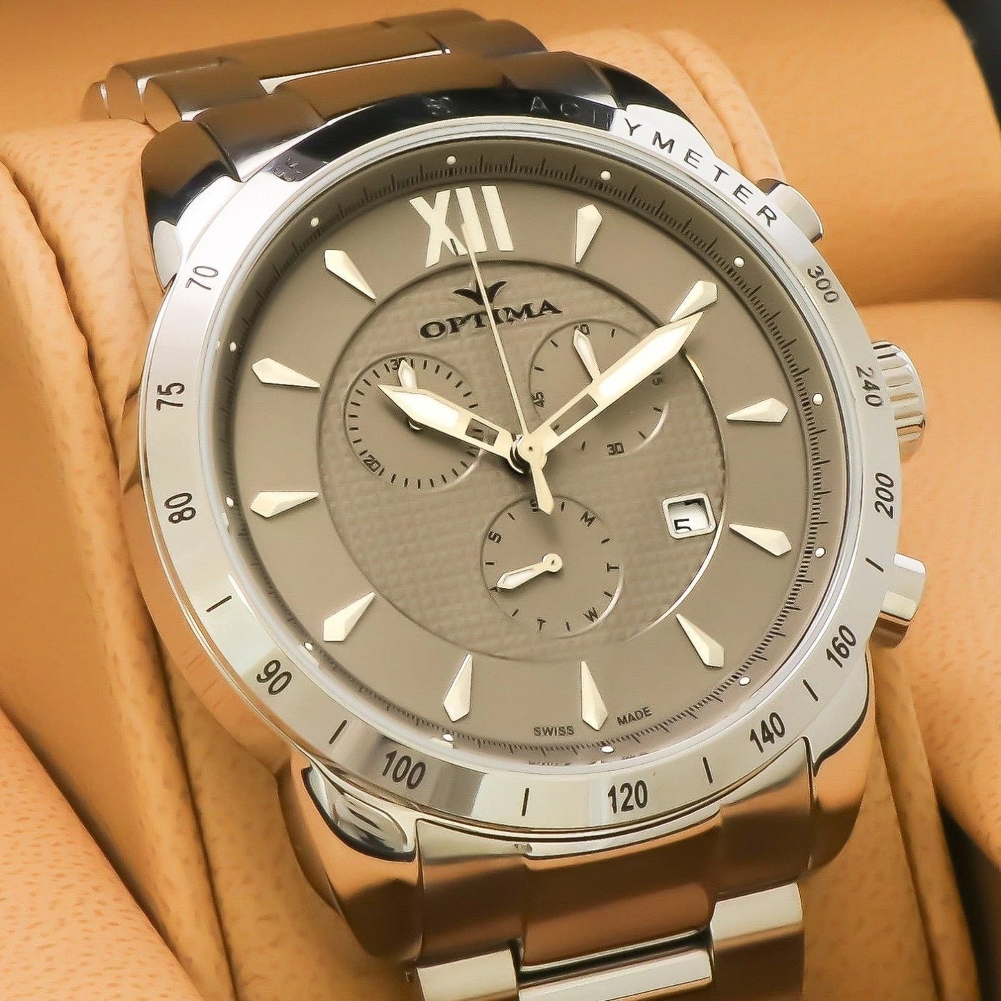 Optima • Swiss Chronograph Watch • Stainless Steel • Quartz • 45.5mm • OSC328