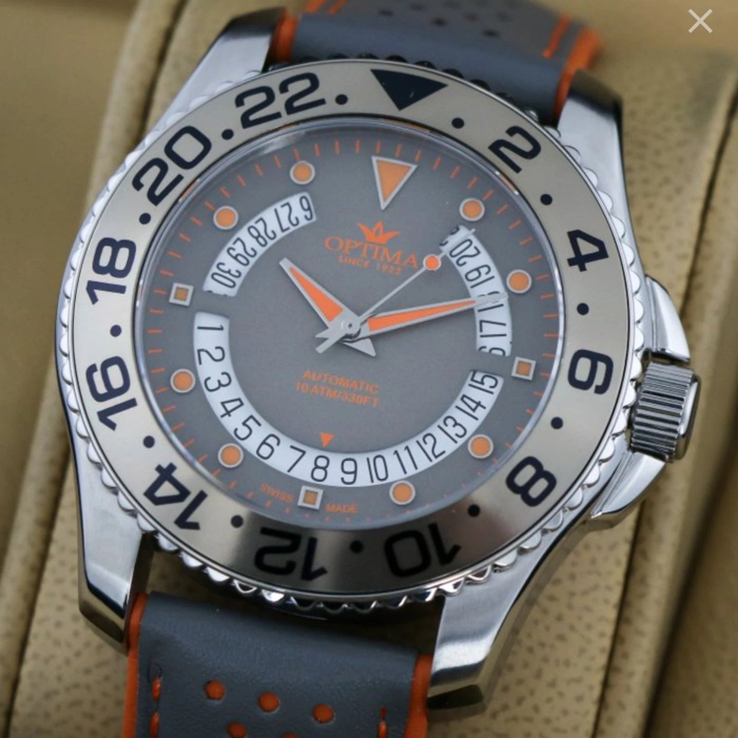Optima Swiss 43mm Automatic Watch Stainless Steel Saphire 44hr PR 10ATM OSA468